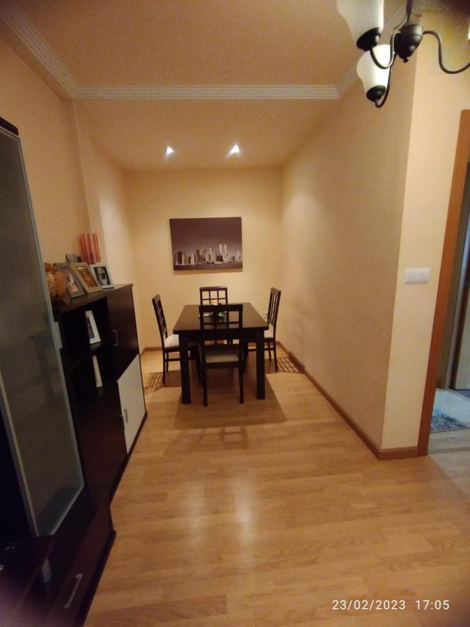 Piso Js Apartamento Ourense Exterior foto